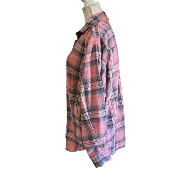 Pink Gray Plaid Button Down Shirt Women’s Medium Soft Brushed Flannel Look NWOT - Picture 3 of 7